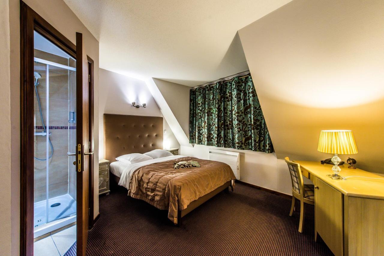 Hotel Au Lion 希伯维列 外观 照片